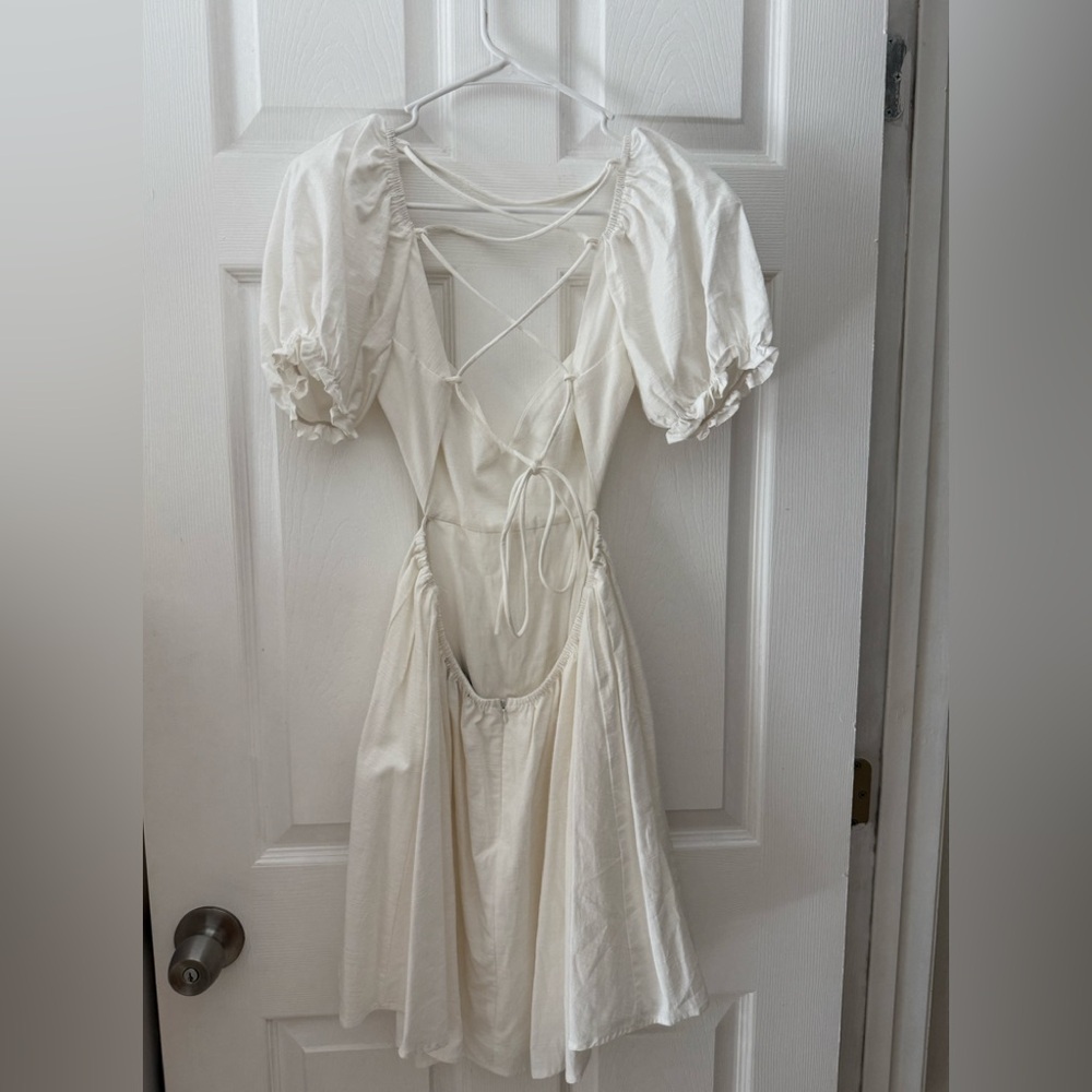 NWT LULUS WHITE PARTY MINI DRESSS